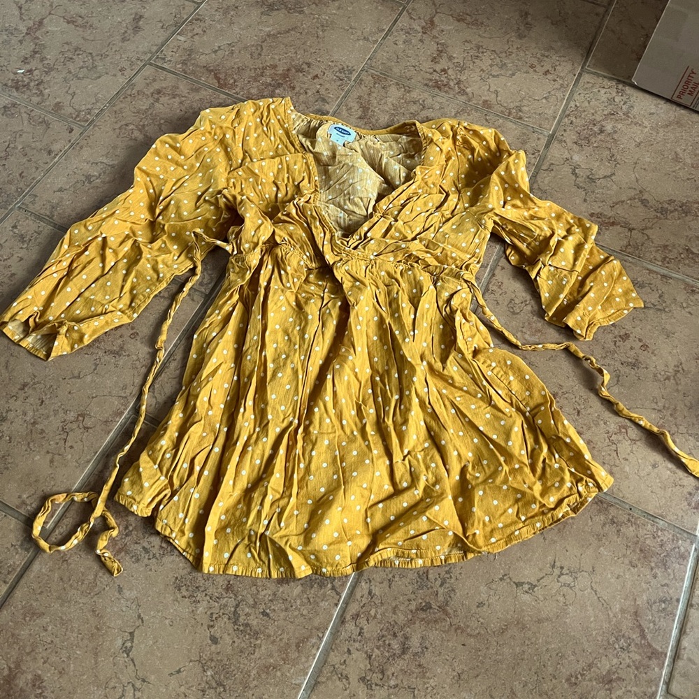 Oldnavy Maternity top size M